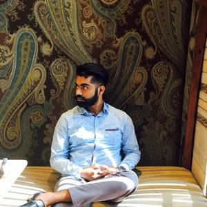 Meet your Posher, Harmanpreet